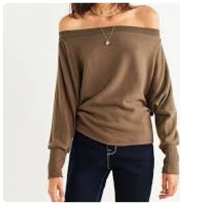 Urban Outfitters Project Social T Boatneck Off Shoulder Fleece Sweater Top Large